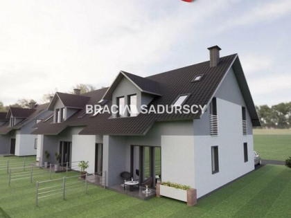 Dom Wrząsowice gm. Świątniki Górne, Kraśnik