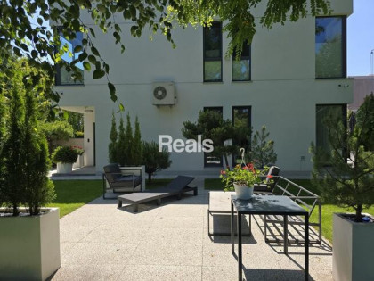 Nowoczesny dom bezczynszowy, Bielany działka 510m2