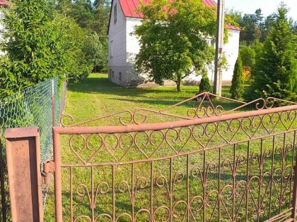 Dom murowany przy lesie Czeremcha