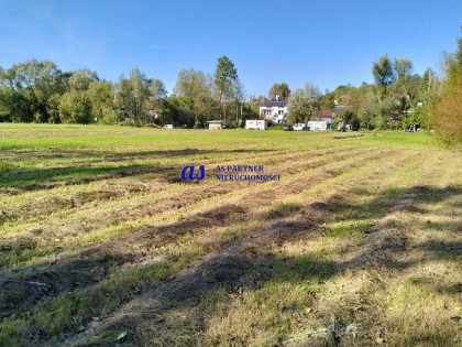 Działka rolna - Hyżne