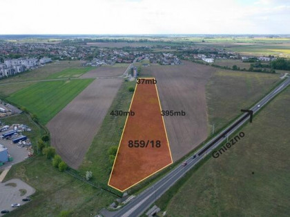 Duża działka inwestycyjna, świetna lokalizacja