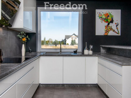 Parterowy dom w Żółtańcach z 2017 roku