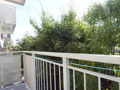 Sprzedaż mieszkanie 2-pokoje z balkonem,niski blok