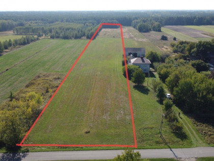 Działka o pow.  2,012 ha w Rudkach gm. Przyłęk.