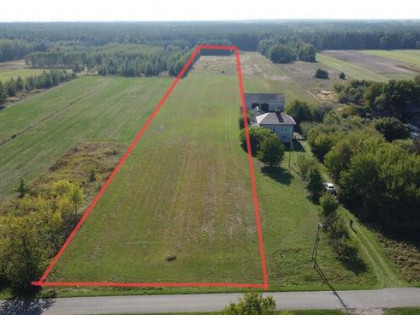 Działka o pow.  2,012 ha w Rudkach gm. Przyłęk.