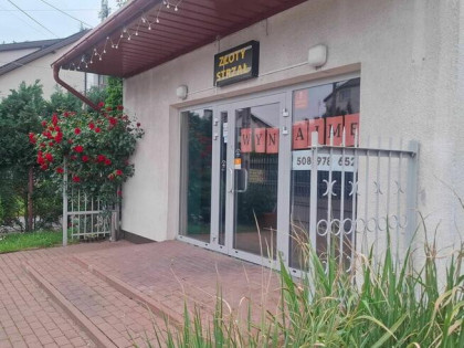 Klimatyzowany lokal usługowy do wynajęcia