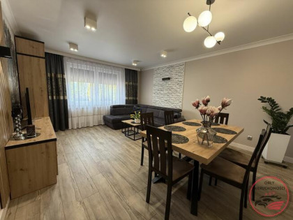 Wyjątkowy dom na dużej działce z pięknym ogrodem - Płowce, idealny dla rodziny!