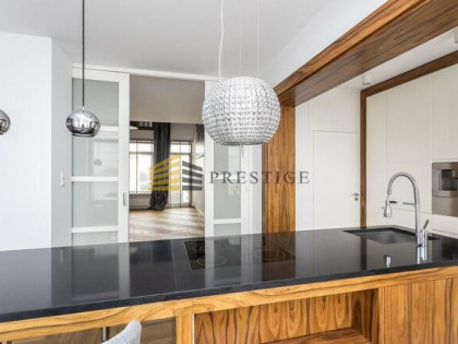 Dwupoziomowy penthouse na Mokotowie