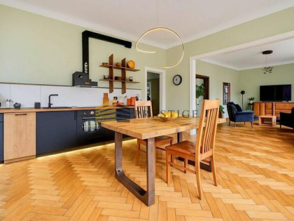 Wyjątkowe miejsce dla produkcji filmowej w Aninie