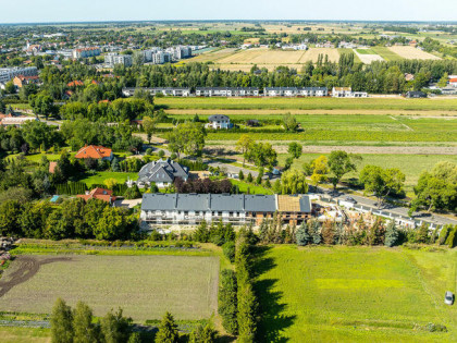 Błonie, segment st.dewelop.99,3m, działka 100m