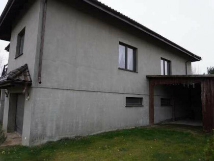 Syndyk sprzeda udział 1/2 w domu jednorodzinnym