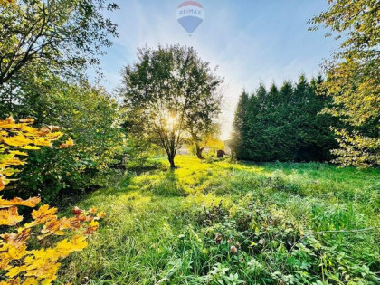 Działka budowlana 1766 m² z garażem – Niedobczyce