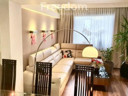 Atrakcyjny dom szeregowy z ogrodem w Świnoujściu.