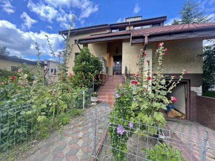 6 Pokoi + Letniak |  898 m² Działka | PKP Modlin