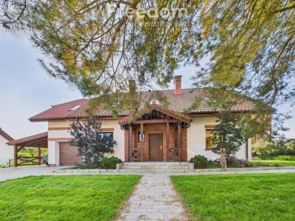 Atrakcyjny dom w Wójtowie