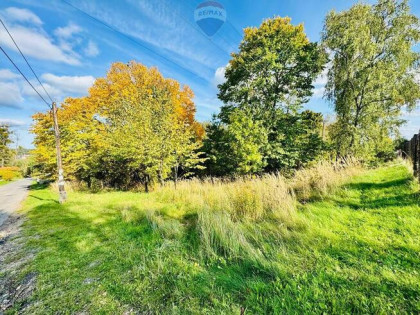 Działka z mediami i dojazdem z 3 stron – Rybnik