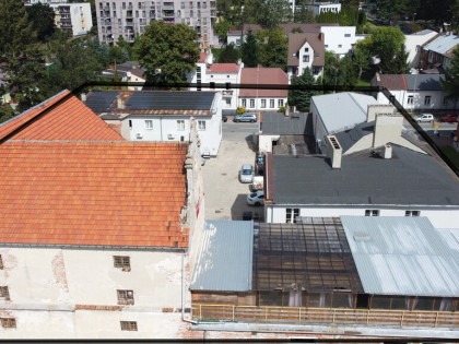 Kompleks budynków przy ul. 6 Sierpnia w Puławach..