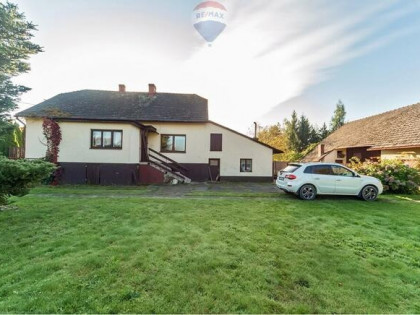 Dom na wsi z gospodarstwem w super lokalizacji