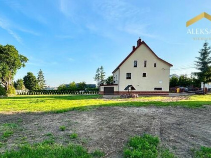 Atrakcyjna działka - pod biznes lub budowę domu