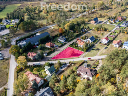 Atrakcyjna działka w Solcu pod dom lub usługi