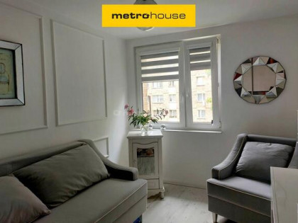 Nowoczesna elegancja z nutą glamour !