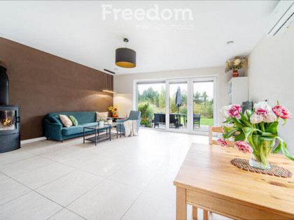 Parterowy dom Henryków-Urocze