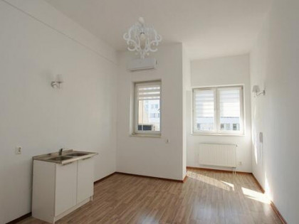 Słoneczny lokal o pow. 46m2