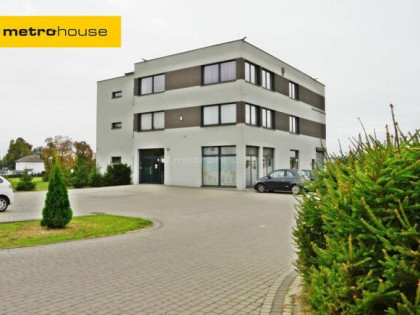 Wynajmę lokal biurowy z bezproblemowym parkingiem