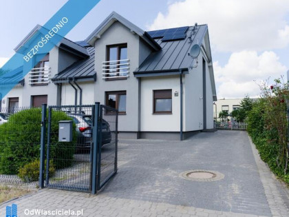 Nowoczesny bliźniak w Luboniu z fotowoltaiką przy ul. Gryczanej