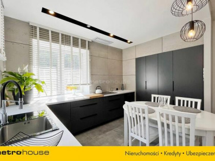 Piękny dom na wsi po remoncie z ogrodem i tarasem!