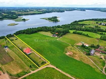 Luksusowa nieruchomość z linią brzegową  Gaładuś