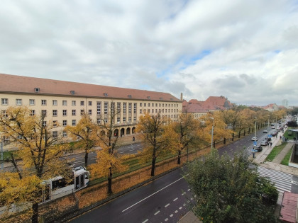 Na sprzedaż 4-pokojowe mieszkanie w Kamienicy