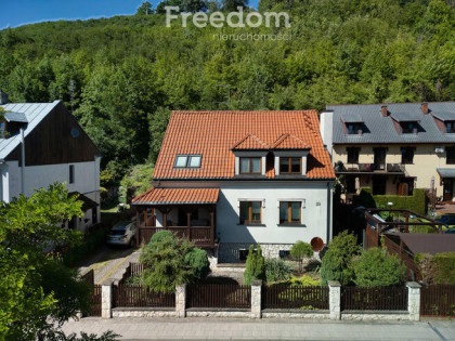 Dom z ogrodem, 250 m od Rynku