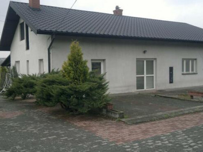 budynek mieszkalno usługowy