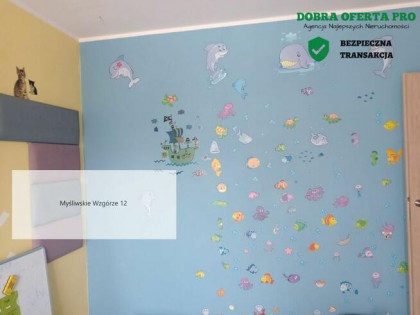 4-pokojowe mieszkanie z balkonem i piwnicą