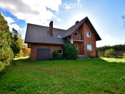 Funkcjonalny dom z dużą działką przy ul. Polnej