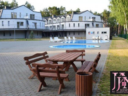 Całoroczny apartament 56,12m2 nad morzem parter z ogrodem i basenem  Pobierowo