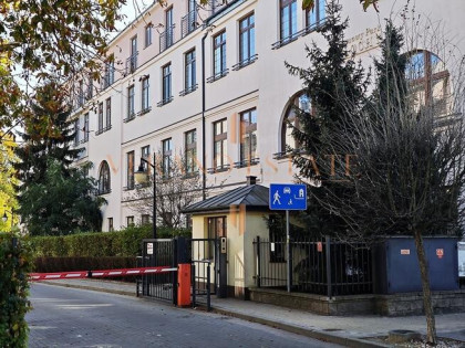 Wyposażone | 2 pokoje |garaż| klimatyzacja| balkon