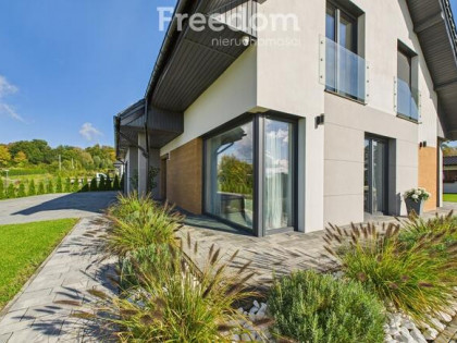 Piękny dom na przedmieściach Elbląga.