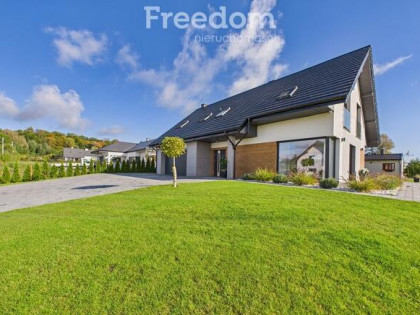 Piękny dom na przedmieściach Elbląga.