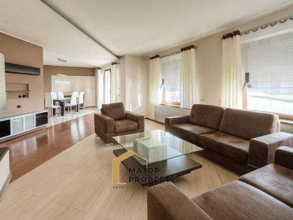 Wyjątkowy, dwupoziomowy lokal mieszkalny z tarasem