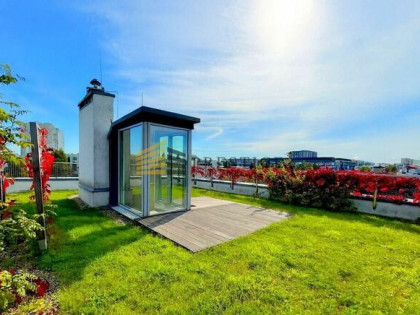 Apartament na ostatnim piętrze z tarasem