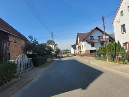 Dom z e stawem karpiowym