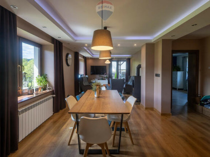 Przepiękny dom z ogrodem na sprzedaż!