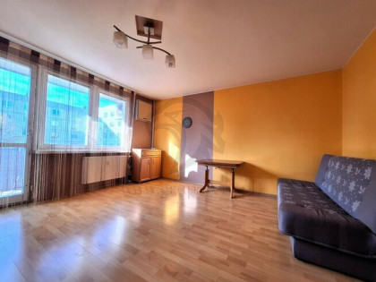 Tu się nie dzwoni – tu się woła z balkonu!