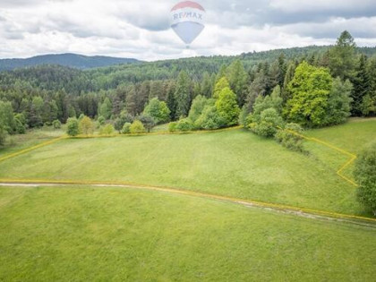 DZIAŁKA Z WIDOKIEM NA BABIĄ GÓRĘ