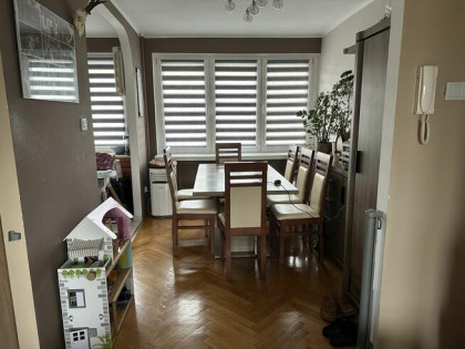 Sprzedam mieszkanie w dobrej lokalizacji