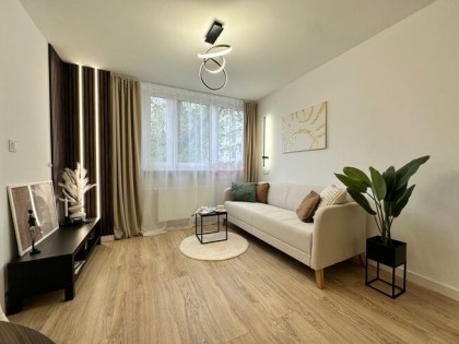 Mieszkanie Wrocław Krzyki, Powstańców Śląskich, Jantarowa