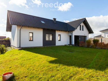 Dom gotowy do wprowadzenia - Różyny