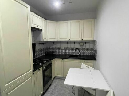 Kawalerka 28m2 do wynajęcia od zaraz bezp, Powiśle ul.Solec